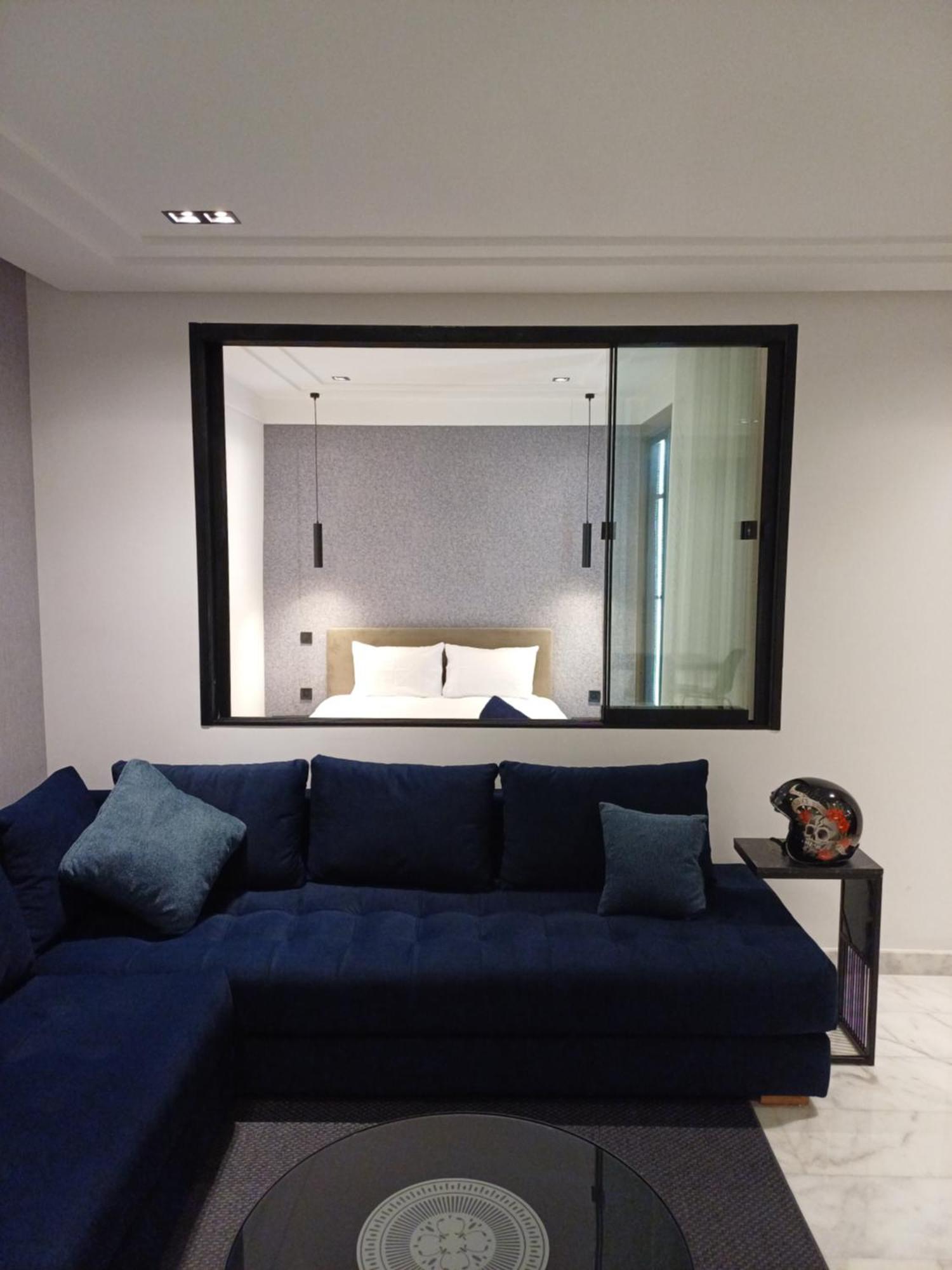 Apartment Standing Racine 23 *